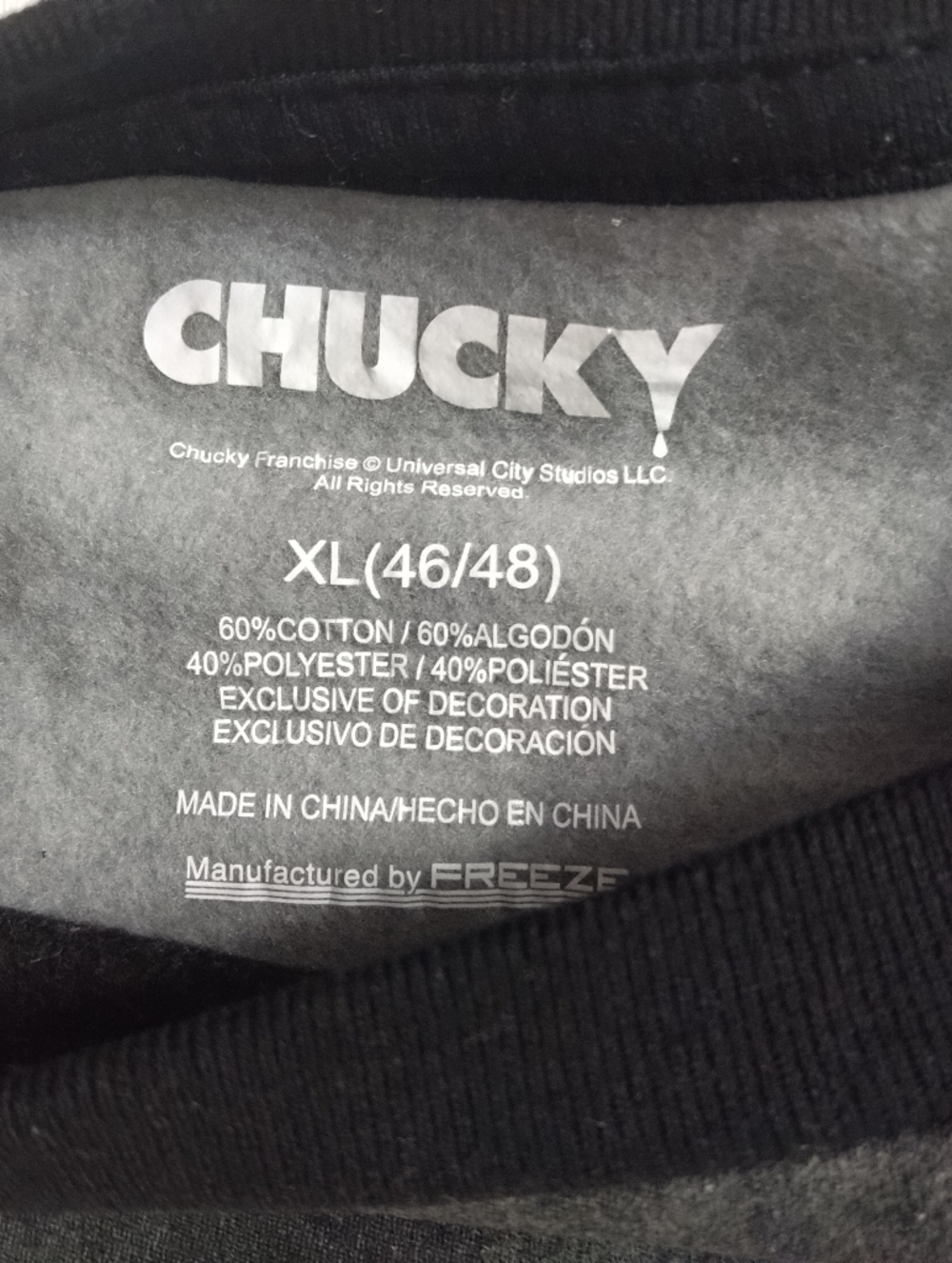 Chucky  Men's Graphic Crewneck Sweatshirt  Light Gray New Size XL - Picture 4 of 6